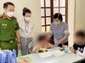 Vụ bé gái 11 tuổi bị bố treo lên trần nhà, đánh dã man: Người thân tiết lộ tình tiết sốc
