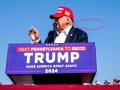 Bức ảnh đặc biệt ghi lại đường đi của viên đạn bắn ông Trump