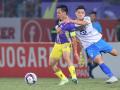 Bản quyền truyền hình V.League: Chia thế nào cho hợp lý?