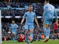 De Bruyne giúp Man City nhấn chìm Man Utd