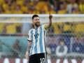 Lionel Messi phá kỷ lục World Cup trong ngày đặc biệt