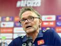HLV Troussier: U23 Việt Nam có khoảng 15 cầu thủ đủ sức lên tuyển