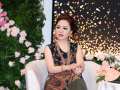 Từng khoe sổ đỏ tính bằng cân, bà Phương Hằng có bao nhiêu bất động sản?