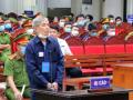 "Ông trùm" buôn lâu xăng dầu xin giảm án cho con trai vì lý do gì?