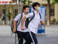 Thi vào lớp 10 tại TP.HCM: Cạnh tranh cao, học sinh chạy đua ôn tập