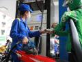 Giá xăng có thể lên 30.000 đồng, DN như "ngồi trên lửa", dân chịu sao nổi