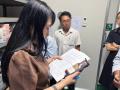 Kiểm tra đột xuất một nhà máy sản xuất sản phẩm cho công ty chồng Đoàn Di Băng