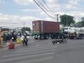 Xe máy va chạm xe bồn, nữ sinh 14 tuổi tử vong