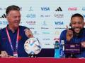 Bị Di Maria chê là HLV tồi nhất, Van Gaal đáp trả hài hước