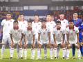 Hậu vệ trái Phan Tuấn Tài của U22 Việt Nam đã nén nỗi đau sau khi bị đối thủ vào bóng nguy hiểm để chơi trọn 90 phút ấn tượng trong chiến thắng 3-1 trước U22 Singapore. Tuyển thủ U22 Việt Nam nén đau chơi trọn 90 phút trước U22 Singapore Hậu vệ trái Phan Tuấn Tài của U22 Việt Nam may mắn không gặp chấn thương nghiêm trọng sau pha vào bóng cực kì nguy hiểm của đối phương. Ảnh: Thanh Vũ Có thể nói, Phan Tuấn Tài là cầu thủ quan trọng trong sơ đồ của huấn luyện viên Troussier. Hậu vệ trái của U22 Việt Nam đá
