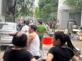 Hà Nội: Bàng hoàng phát hiện người đàn ông tử vong trên nền đất sau tiếng động lớn
