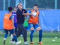 Đội tuyển Việt Nam: HLV Troussier giữ trụ cột
