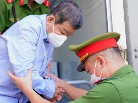 Xét xử 'đại án' Bình Dương: Cựu chủ tịch tỉnh Bình Dương mong được hưởng khoan hồng