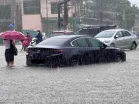 Không khí lạnh tràn về, vùng núi miền Bắc rét hại, 6 tỉnh miền Trung mưa 2 ngày