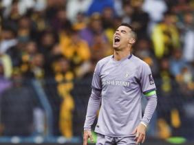 Ronaldo ghi bàn phút bù giờ, cứu Al Nassr khỏi kết cục ê chề