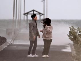 Bão Fina đổ bộ Lãnh thổ Bắc Úc, gây ra đêm kinh hoàng