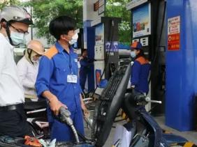 Giá dầu diesel giảm gần 2.000 đồng/lít