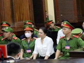 Xin xét xử vắng mặt, bà Nguyễn Phương Hằng vẫn bị triệu tập đến tòa