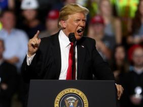Ông Trump nổi đóa khi Forbes loại khỏi danh sách người giàu