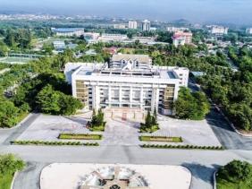 Đại học Quốc gia TPHCM giữ vững vị trí trong top đại học tốt nhất thế giới