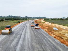 Bộ GTVT đốc thúc tiến độ dự án cao tốc Mỹ Thuận-Cần Thơ