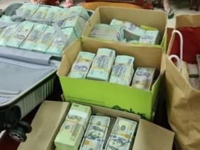2 phụ nữ giao dịch hàng trăm tỉ đồng ở đường dây đánh bạc Nguyễn Minh Thành