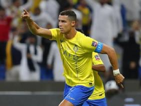 Al-Nassr thắng đậm, Ronaldo phá kỷ lục của huyền thoại Gerd Muller