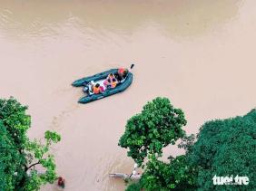Hà Nội, Thái Nguyên mưa đặc biệt lớn, chiều nay vẫn còn mưa