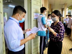 Thí sinh tự do có nên được cộng điểm ưu tiên khu vực?