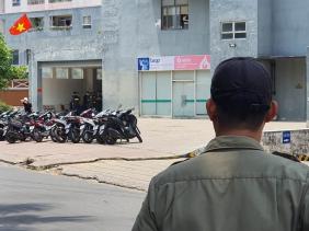 Công an kiểm tra Công ty mua bán nợ Galaxy ở TP Thủ Đức