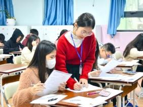 Kỳ thi vào lớp 10 THPT 2025 ở Hà Nội: Tiền "đặt cọc giữ chỗ" trường tư có nơi lên đến 30 triệu đồng