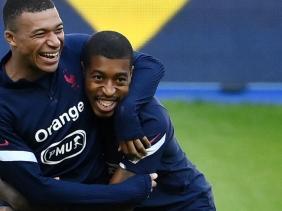 Cầu thủ PSG phản ứng khi Mbappe lên chức đội phó