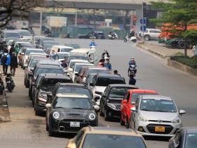 Kiến nghị cho phép xe quá hạn 15 ngày được di chuyển đi đăng kiểm