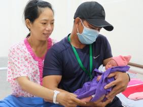 Sản phụ vỡ tử cung, thai nhi ‘chui’ ra ổ bụng