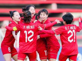 Thắng Myanmar 3-1, tuyển nữ Việt Nam 'rộng cửa' vào bán kết