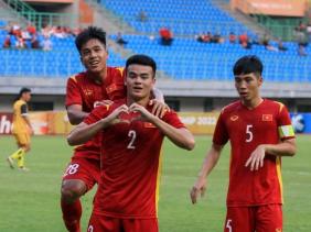 U19 Đông Nam Á: Việt Nam lên ngôi đầu, giành ưu thế tại bảng A