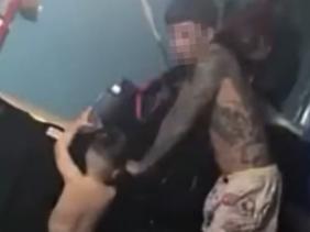 Hoàn tất thủ tục bàn giao bé trai nghi bị ép hút ma túy cho gia đình