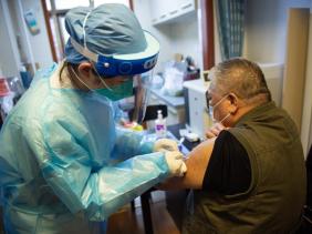 Trung Quốc nỗ lực kiểm soát COVID-19