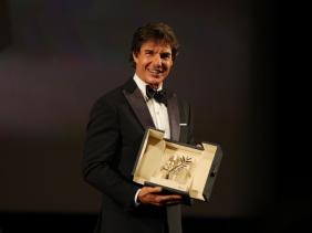 Tom Cruise nhận Cành Cọ Vàng danh dự