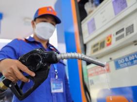 Bộ Tài chính không đồng ý miễn toàn bộ thuế tiêu thụ đặc biệt với xăng