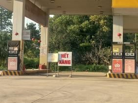 Vì sao có những doanh nghiệp 3 tháng không nhập xăng dầu?