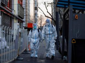 Truyền thông Trung Quốc: Đã đến lúc nới lỏng quản lý dịch