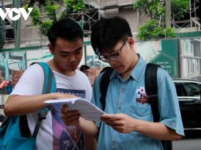 Bộ GD-ĐT: Thí sinh không nên để gần hết thời hạn mới đăng ký xét tuyển đại học
