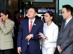 Cựu Thủ tướng Thaksin chuẩn bị xin hoàng gia Thái Lan ân xá