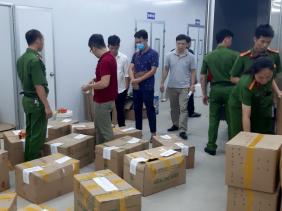 Bắt 2 giám đốc sản xuất, bán thực phẩm chức năng giả với số lượng cực lớn