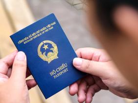 Mỹ cập nhật yêu cầu cấp thị thực cho hộ chiếu mới của Việt Nam