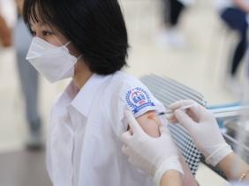 Chi tiết quy trình tiêm hai mũi vaccine COVID-19 cho trẻ 5-11 tuổi