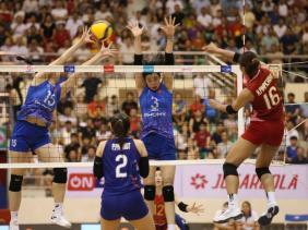 Tuyển bóng chuyền nữ Việt Nam lần đầu tiên vô địch SEA V.League