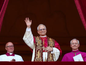 Vatican công bố tân Giáo hoàng