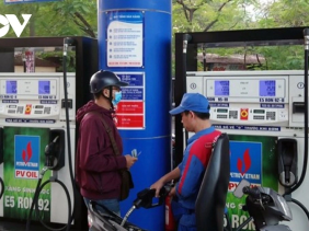 Giá xăng dầu ngày 14/3 giữ nguyên theo giá bán ngày 13/3